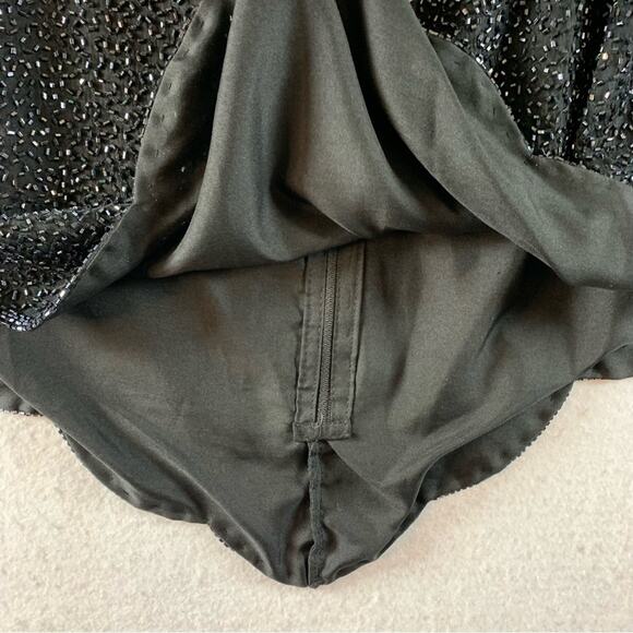 Womens Gorgeous Silk‎ Beaded Formal Blouse Sz XS Black Silk Scalloped Hem Lined - Picture 7 of 14